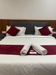 Hotel The Ram Lakhan - Near Ram Mandir Ayodhya Luxurious & Comfortable Stay
