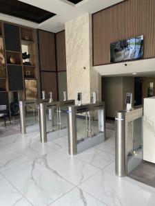 Aire Acondicionado, Ropa de cama y toallas, Piscina, Gym, Cerca de Metro,Barrio Italia Piso17