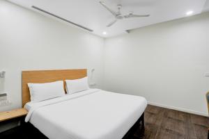 Hotel Heaven Luxes Opp Miraj Cinemas