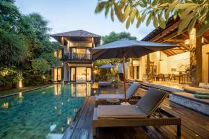 Villa De Suma - Fully Staffed Luxury Villa, Central Seminyak, walk to the beach