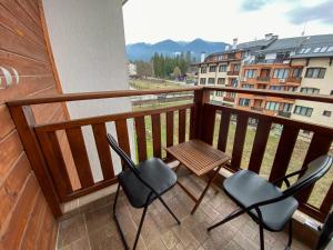 Evergreen Private Apartment 303
