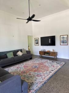 Roslyns Cottage Country Escape in Tamborine