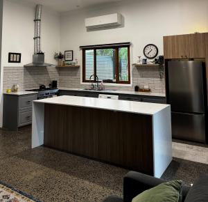Roslyns Cottage Country Escape in Tamborine