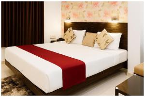Kanha Classic Inn Near Lucknow Railway Station # Free Wifi # Room Service And Parking Facility - Fully Air conditioning Premium Room - Best Premium Hotel In Lucknow