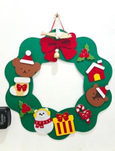 STAY at Miasageori #Up to 6 people #Subway 2 min #Airport bus 2 min #Dongdaemun 10 min #Myeongdong 15 min #Seoul Station 20 min #Gyeongbokgung Palace, Bukchon Hanok Village, Seongsu, Hongdae 25 min #Itaewon 30 min #Gangnam 40 min