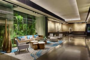 DoubleTree by Hilton Bangkok Ploenchit