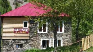 Guesthouse Robinzon Lalkhori - Khalde