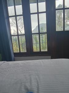 Comfort Castle Inn