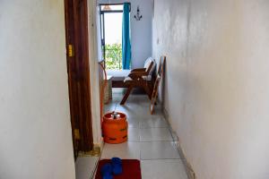 Ksm Cozy Studios0 7 0 8 5 1 4 9 9 8