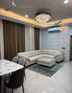 Madhav Villa
