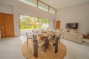 Staylar Pool Villa Maenam Koh Samui