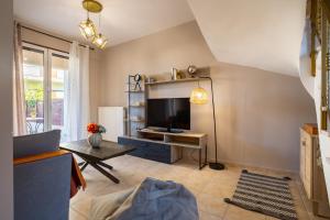 Il Gusto Rooms - Avia Seaview Retreat!