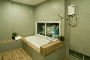 The Zenith Residence Hotel