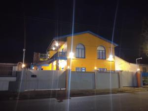 Neo & Ruks Guest Houses parow 4