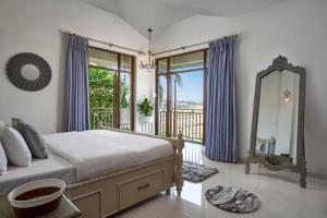 Ultra Luxe 3BR Pool Villa - Near Calangute with Scenic Field Views & Modern Interiors