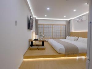 star house akihabara ueno tokyo