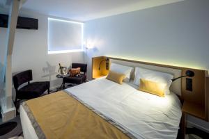 Hotels The Originals Boutique, Hotel Bulles by Forgeron, Lille Sud (Qualys-Hotel) : photos des chambres