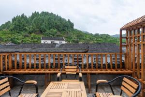 湘西 Jiaxin Homestay ゲストハウス ロビー
