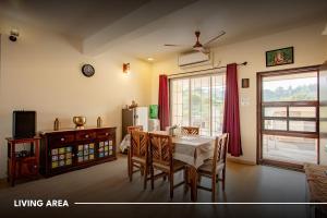 SkyVale Villa by StayAtlas, Khopoli