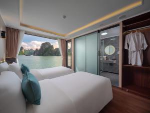 Secret Halong Cruise