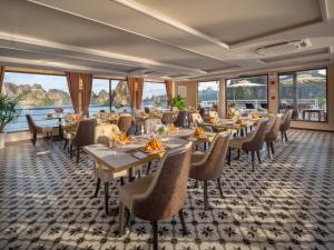 Secret Halong Cruise