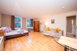 Prime Clerkenwell Studio 2 Mins to Farringdon - Pass the Keys