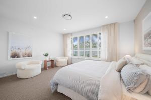 Freshwater Retreat - Banksia Beach Luxe Living