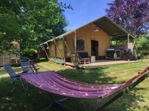 Camping 3 étoiles - Piscine - ccbeead