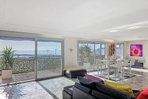 HENRI CAMILLE AGENCY - Goelands- Luxury 3 bedrooms huge sea view terrace