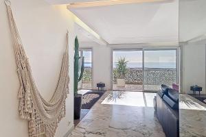 HENRI CAMILLE AGENCY - Goelands- Luxury 3 bedrooms huge sea view terrace
