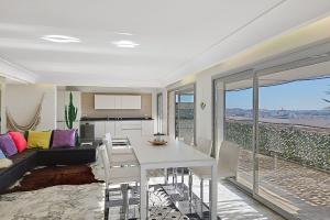 HENRI CAMILLE AGENCY - Goelands- Luxury 3 bedrooms huge sea view terrace