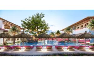 PinkGlamour Gili Air - Constant Surprises - for Cool Adults Only