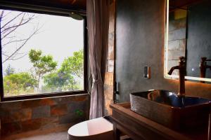 Bản Luốc Ecolodge