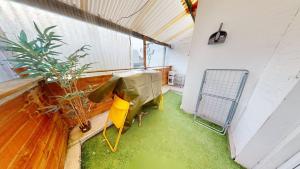 Nice studio with terrace on Rue Bourdaloue