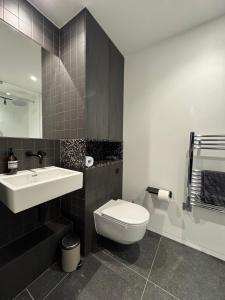 02 Arena, Thames Riverside Retreat