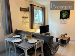 Chez Aïda-Centre Ville Poitiers-La Conciergerie.