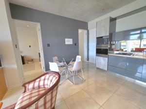 The Paramount Estate