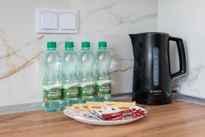 Ursus Spacious Apartment by BookingHost