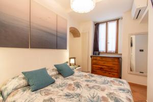 The Royal House - un passo dalla reggia /en-es-it