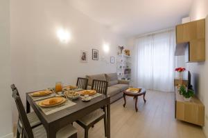 Masotto 27 Modern Two Room Apartment near Linate