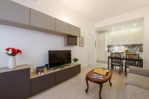 Masotto 27 Modern Two Room Apartment near Linate