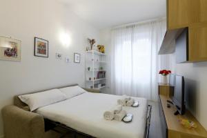 Masotto 27 Modern Two Room Apartment near Linate