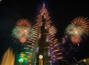 Full Burj Khalifa and Fountain View fromRooms