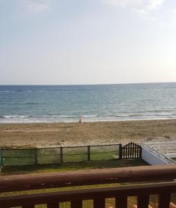 Panorama Beach House, 5 meters to the sea