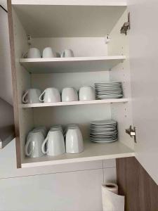 FK1 Moderne 75qm 2 Zimmer Einliegerwohnung