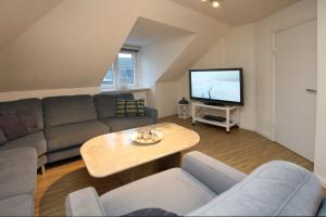 Mittelstraße 18, Whg 1, Haus am Rosenbeet