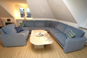 Mittelstraße 18, Whg 1, Haus am Rosenbeet