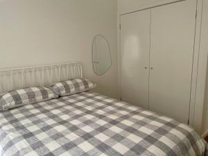 Bright Quiet Retreat - Park Coast