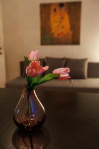 Beautiful and Bright Apartment in a Prestigious Area