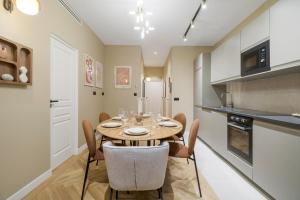 Elegant 3-room air-conditioned apartment in the heart of Le Marais